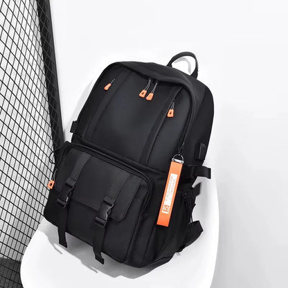🎒 Sac à dos imperméable – Gardez les fournitures scolaires de votre enfant bien au sec, même sous la pluie !